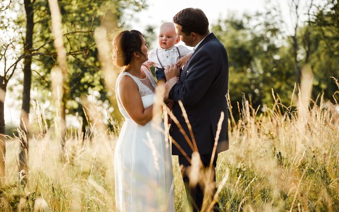 Trouwen baby stockbeeld