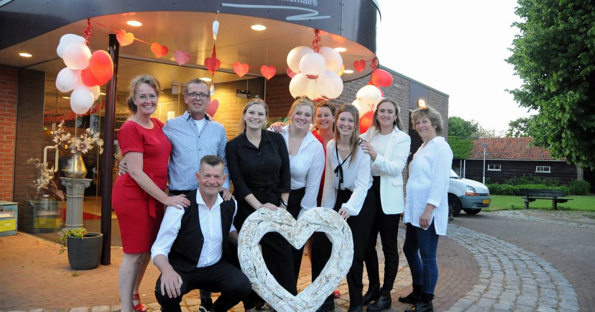 Cupido komt bijna pijlen tekort in Zonnemaire: vooralsnog zeven keer raak tijdens Zoek de liefde | S