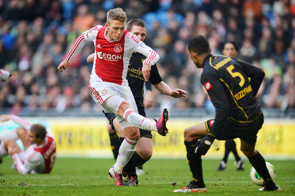 2013, Victor Fischer staat bij Ajax te boek als een ster in wording. Beeld Guus Dubbelman / de Volkskrant