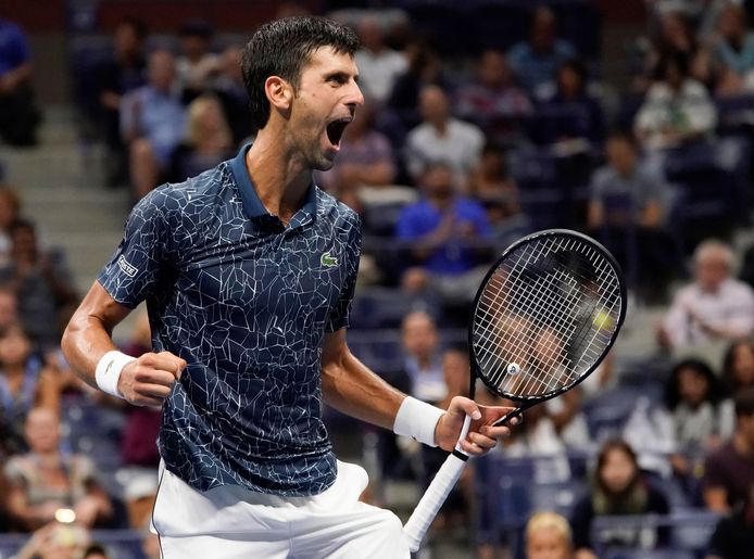 Novak Djokovic staat voor de achtste keer in de finale van de US Open.