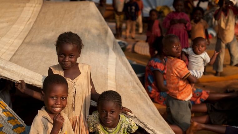 Unicef bouwde latrines in een vluchtelingenkamp in de Centrale Afrikaanse Republiek. Beeld ap