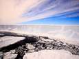 Grootste ijsberg ter wereld breekt verder af in 'kleine' ijsbergen (en dat is goed nieuws voor dit eiland)