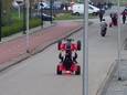 Stunten met quads en scooters op bedrijventerrein/sportpark Bakestein in Zwijndrecht.