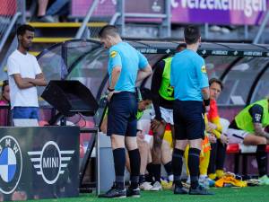 LIVE play-offs | Goal van Sparta afgekeurd na ingreep VAR Joey Kooij, Bas Dost valt in bij FC Utrecht