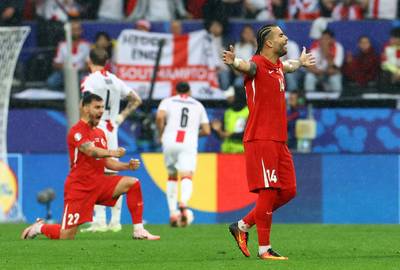 LIVE: superbe frappe de Güler, la Turquie repasse devant (2-1)