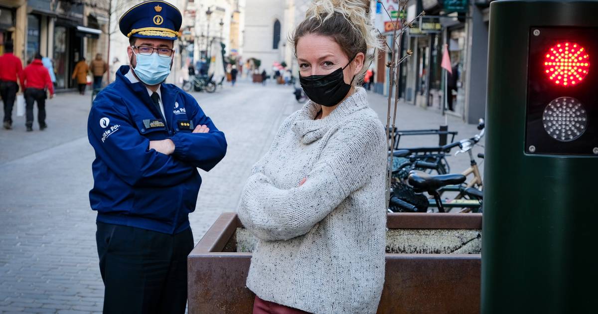 REPORTAGE. Nieuw Brussels politieteam wil stijgend huiselijk geweld in coronatijden halt ...