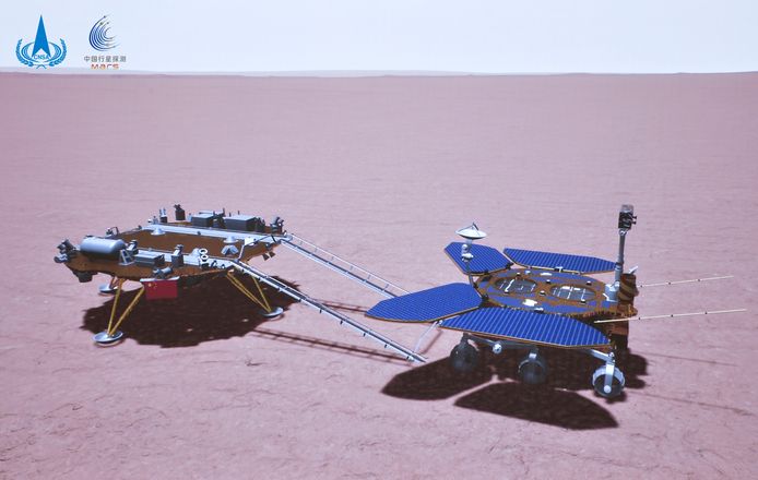 Een computerimpressie van het moment waarop de Zhurong het landingsplatform verliet en de Marsbodem opreed.