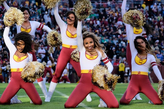 Les pom-pom girls, ces prolétaires du foot US