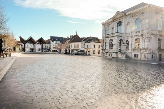 Stadhuis, Grote Markt Vilvoorde.