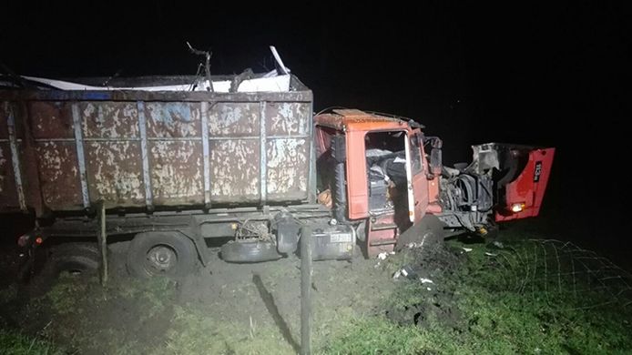 Bij het ongeval waren een vrachtwagen en een autobus betrokken.