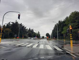 Kruispunt Kortrijkse Heerweg met Ringlaan is opnieuw open