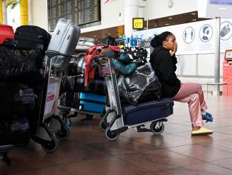 Piloten en cabinepersoneel Brussels Airlines leggen het werk neer: vanochtend al heel wat vluchten geschrapt, ook komende dagen nog veel hinder verwacht