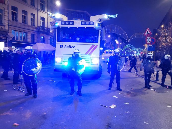Na de match Marokko-Portugal ontstonden er opnieuw rellen in het centrum van Brussel