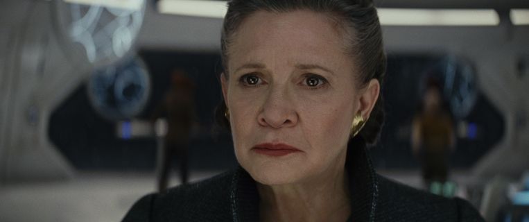 Carrie Fisher, een laatste keer als General Leia. Beeld ©2017 Lucasfilm Ltd