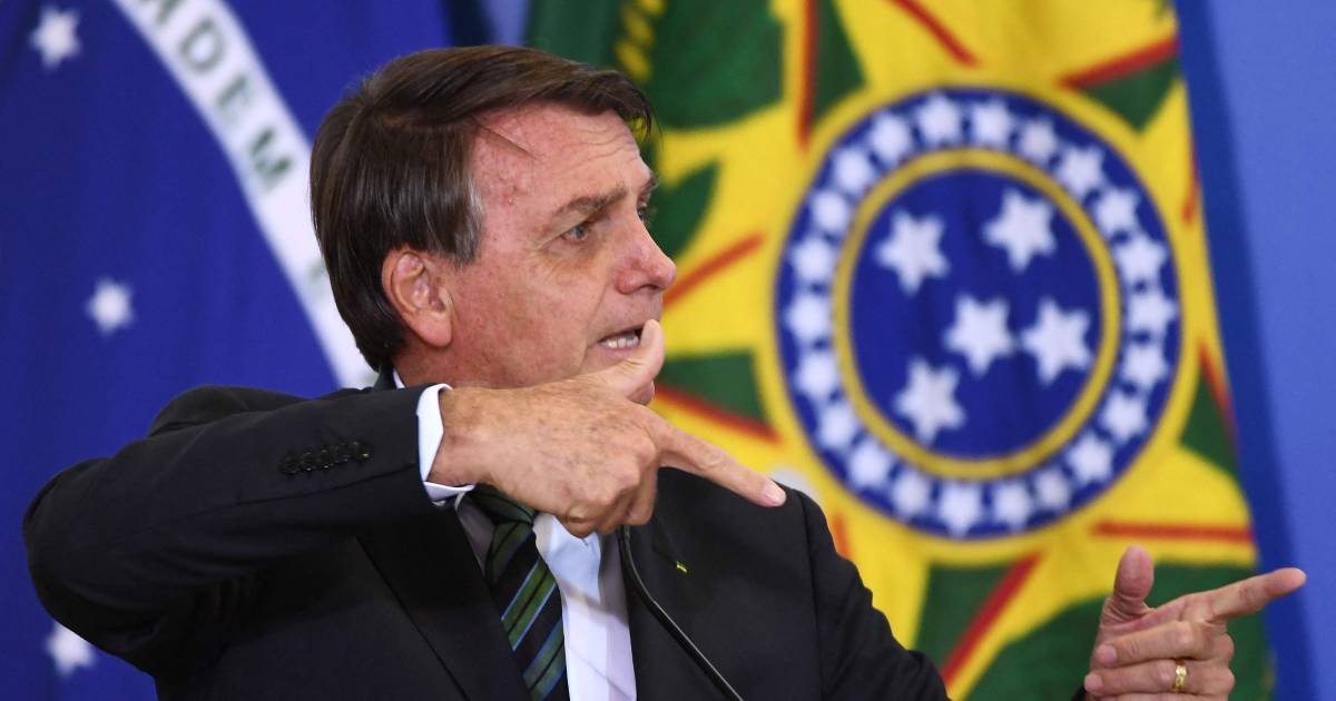 Bolsonaro: “Tentara akan turun ke jalan untuk memulihkan ketertiban jika Anda mau.”  di luar negeri