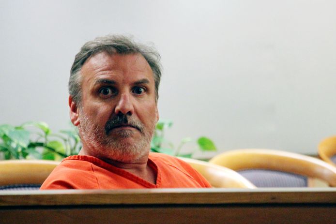 Brian Smith wordt beschuldigd van twee moorden in Alaska.