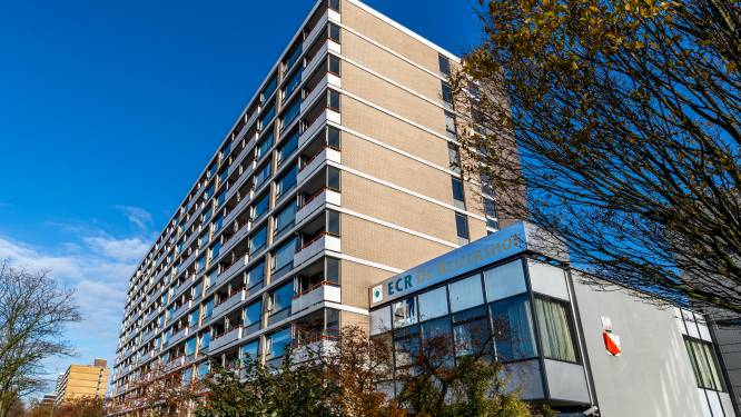 Bewoners hingen dit voorjaar de nieuwe gordijnen nog op, maar 1 januari begint grootscheepse verbouwing