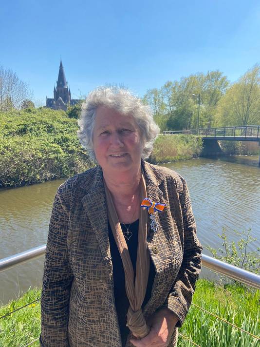 Corry Simons-Bosters (69), Steenbergen,  Lid in de Orde van Oranje-Nassau