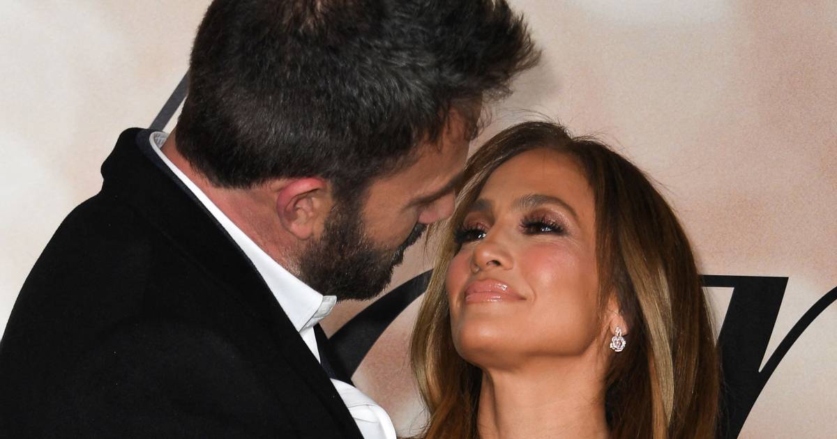 È ufficiale: Ben Affleck e Jennifer Lopez sono fidanzati (di nuovo) |  Famoso