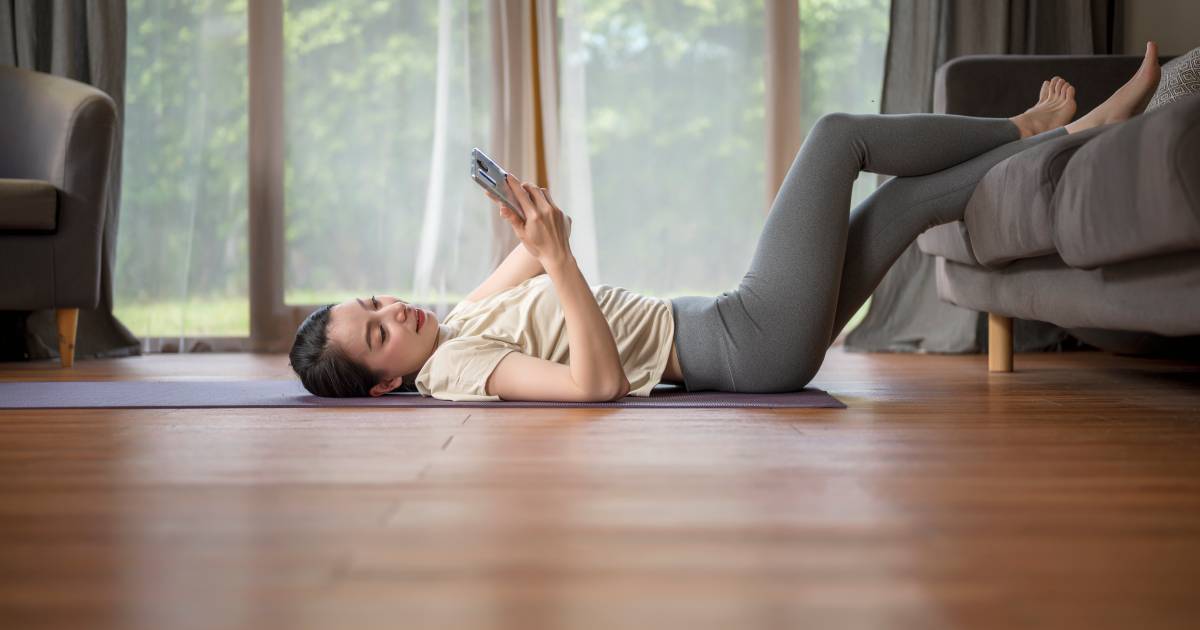 Sviluppo della muscolatura della panca?  Prova l’allenamento per ragazze pigre che prospera sui social media |  Nina