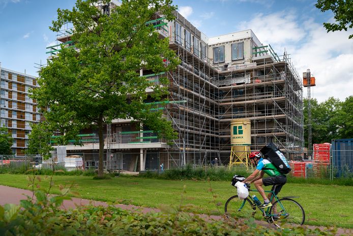 Foto ter illustratie. De bouw van appartementencomplex Princenlant aan Hoogheem in Boxtel.