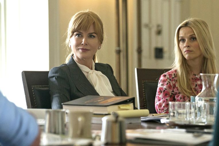 Nicole Kidman en Reese Witherspoon in de HBO-reeks 'Big Little Lies'. Beeld RV HBO