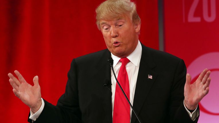 Donald Trump tijdens het debat. Beeld AP