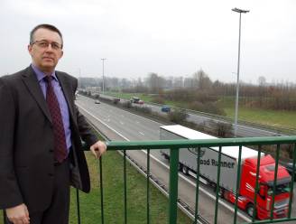 Voka boos na farce met nieuwe verkeerslichtenregeling: “Maak van A12 volwaardige snelweg”