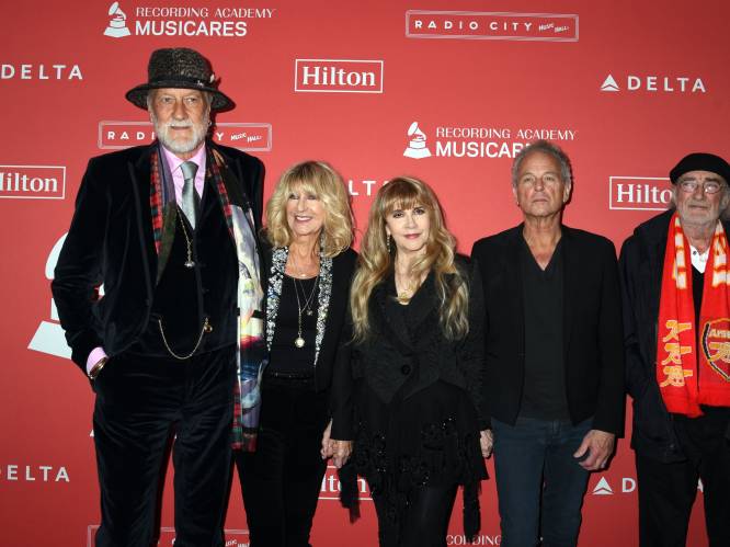 Fleetwood Mac haalt 7 miljoen dollar op