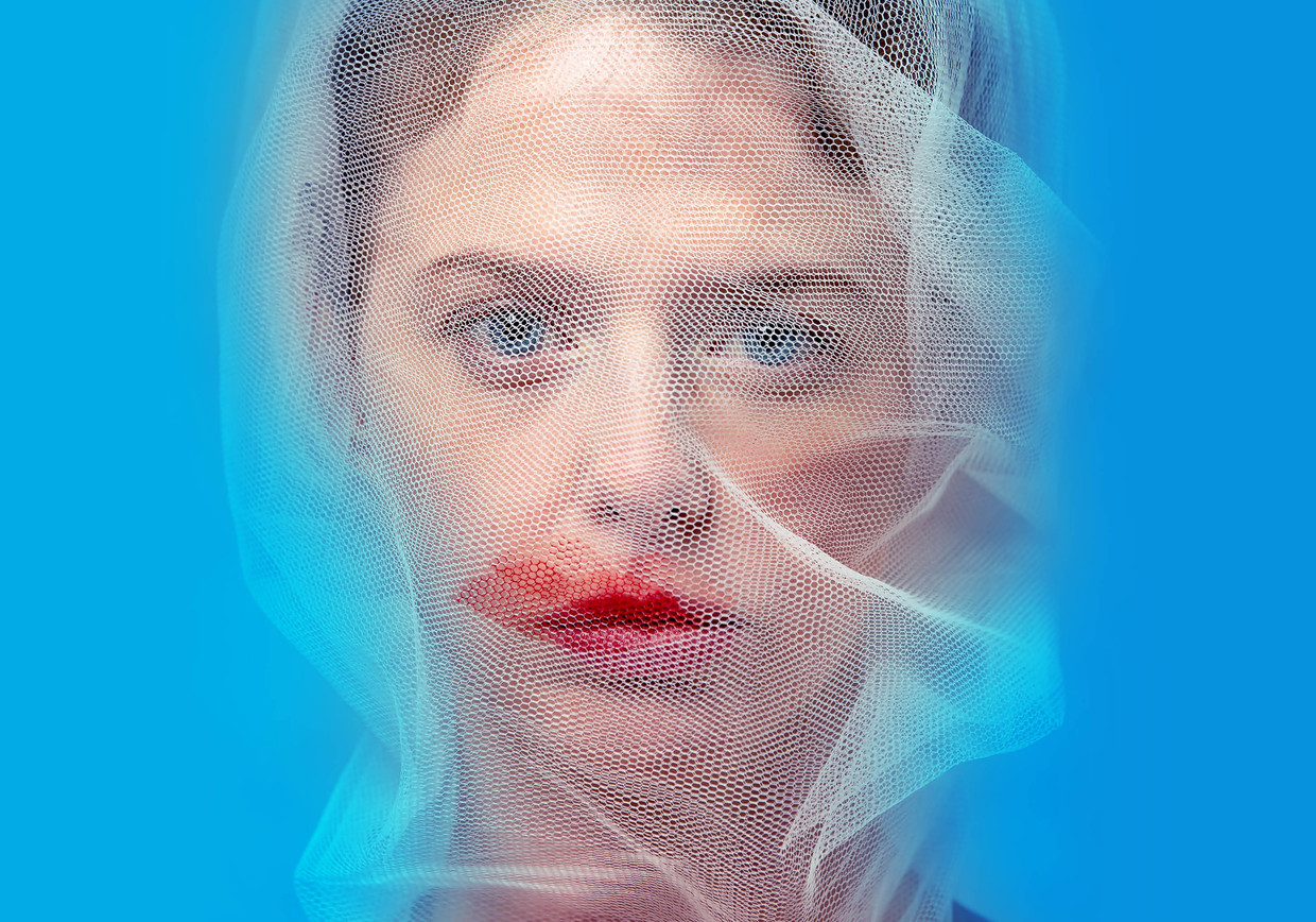 Maaike Neuville speelt Emma Bovary in 'Bovary' (KVS, Brussel). Beeld RV