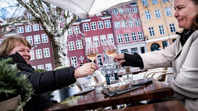 Denemarken schrapt alle beperkingen ondanks coronagolf
