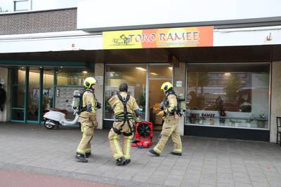 Brand in Toko Ramee in Delft