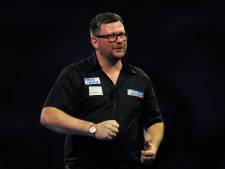 Topdarter James Wade meldt zich na hartritmestoornissen af voor Premier League-avond