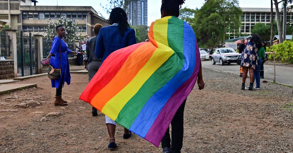 La sezione femminile del partito al governo in Tanzania chiede la castrazione degli omosessuali |  al di fuori