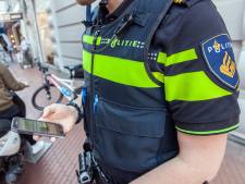 ’Knuffeldieven’ beroven man (22) van smartphone in Breda