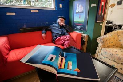 Expositie van werk Knegselse symboliekschilder Aart de Lange