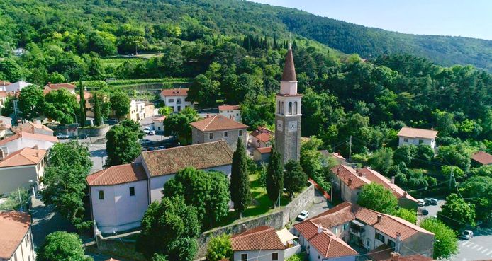 De Sant Ulderico-kerk in Dolina.