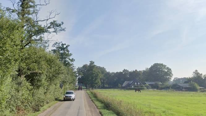 Achterstallig onderhoud aan wegen in Wierden wordt weggewerkt: ‘Anders kost ’t straks veel meer’