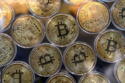 Amerikaans gerecht neemt voor 3,3 miljard aan bitcoins in beslag, deels verstopt in popcornblik