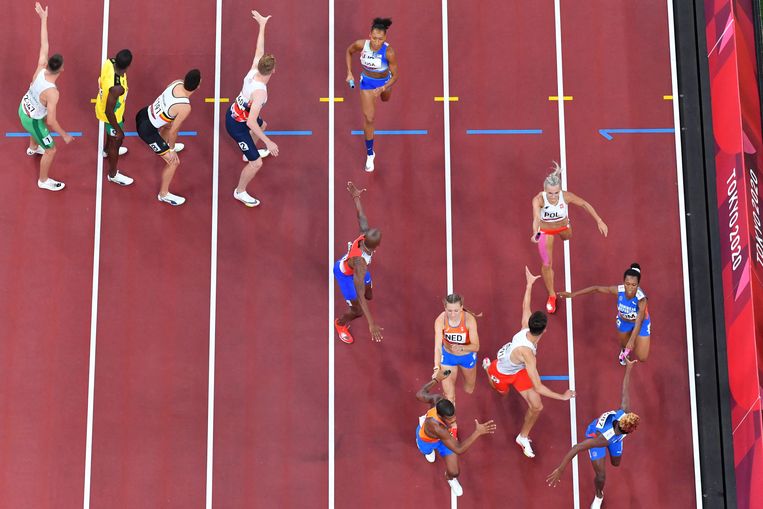 Estafetteploeg 4x400 gemengd grijpt net naast brons: 'Een ...