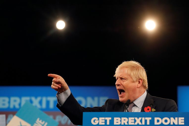 De Britse premier Boris Johnson spreekt woensdag bij de campagne-aftrap van zijn Conservatieve Partij, in Birmingham, Engeland. Beeld AFP