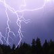 Hevigste onweer in jaren met 15.000 blikseminslagen en hagelstenen als tennisballen