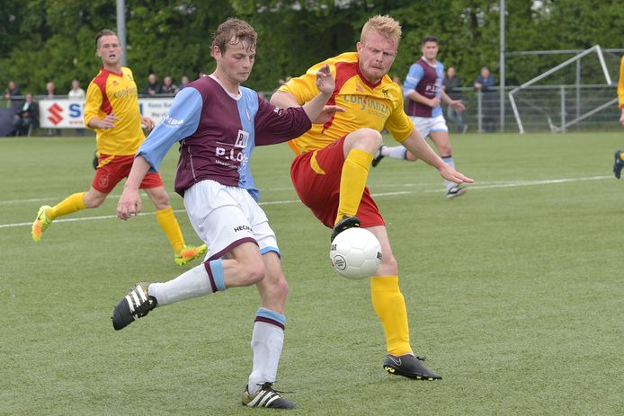 David de Ruiter, hier op archiefbeeld, maakte de bevrijdende 1-3 voor kampioen Sportclub Monster