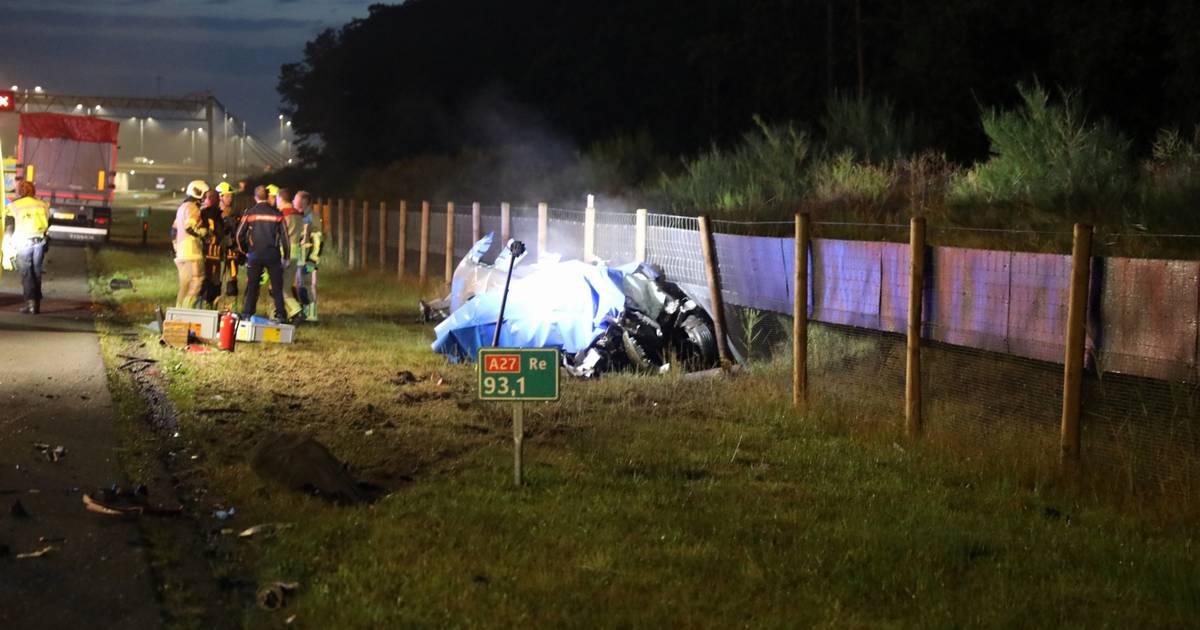 Zwaar ongeluk op A27, snelweg vanaf Bilthoven afgesloten.