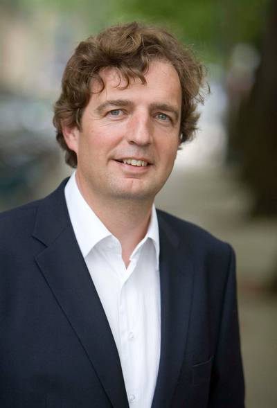 Nieuwe burgemeester Ede fietst en preekt op zondag