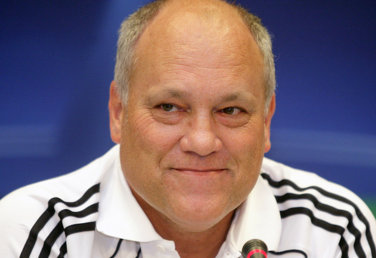 Anderlecht lonkt naar nieuwe Nederlander: Martin Jol op ...