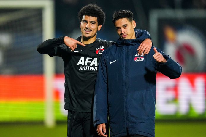 Zakaria Aboukhlal en Tijjani Reijnders.