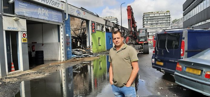 Ondernemer Kevin de Klerk zag zijn mooiste escaperoom in vlammen opgaan bij de grote brand in de Van Gijnstraat in Rijswijk. ,,Wij hebben niks meer.’’