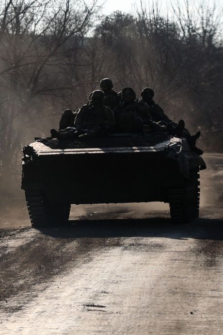 Veroordeelde Russische bestuurders: liever naar het front dan naar de bak