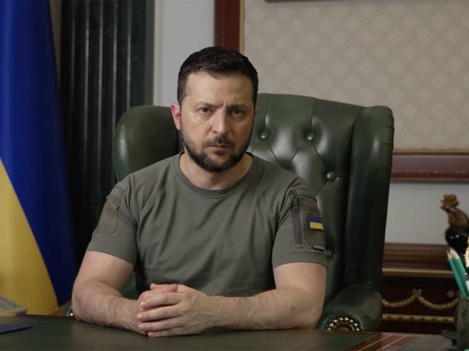Zelensky: "Als ze willen overleven, is het tijd voor Russische militairen om te vluchten”